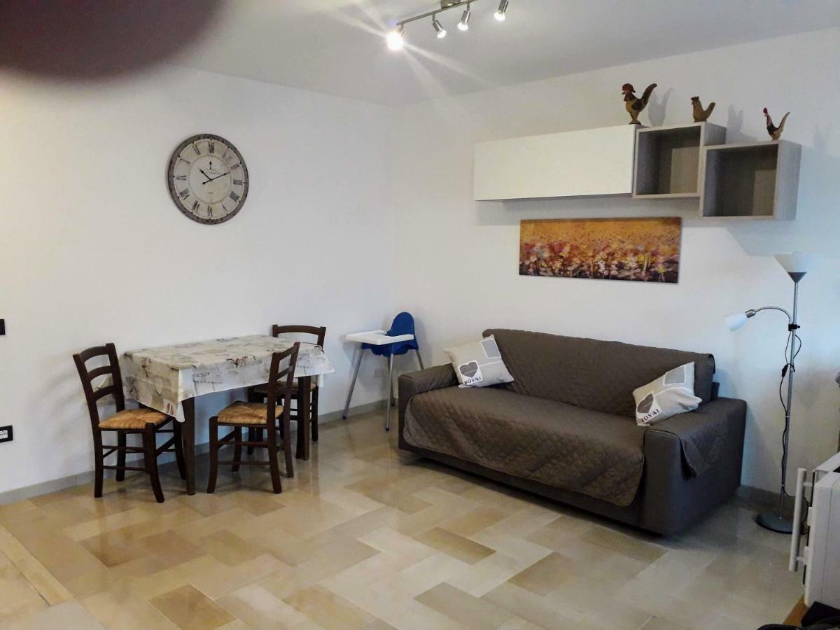 אאוסטה Casa Della Nonna Per Voi Parcheggio Gratuito Condizionatore Portatile Cir 0052 מראה חיצוני תמונה